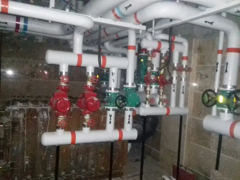 عایق کاری موتوخانه مرکزی با عایق الاستومری با روکش مل و متقال